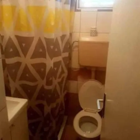 Sakic Apartament *